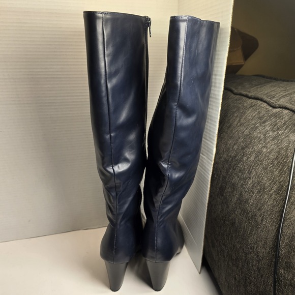 JustFab LIA Knee High Boots Navy Blue Faux Leather Block Heel Size 10 - Picture 5 of 7